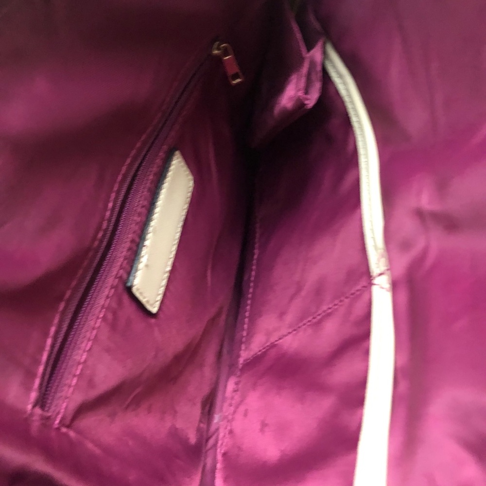 Matching backpack & wallet - Picture 2 of 4